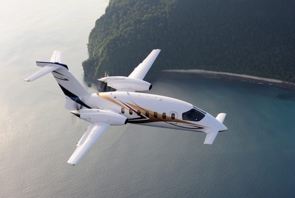 Avanti P180 turbo prop private jet