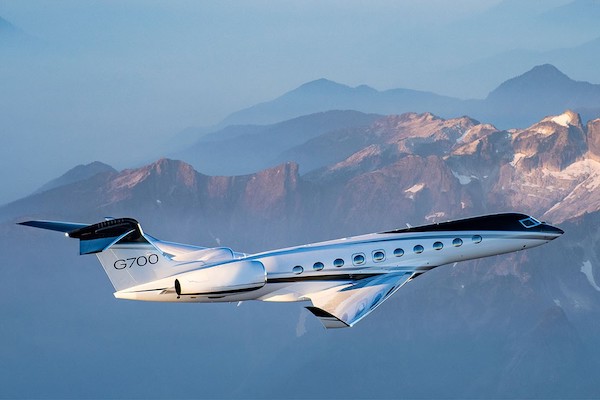 Gulfstream G700 Private Jet
